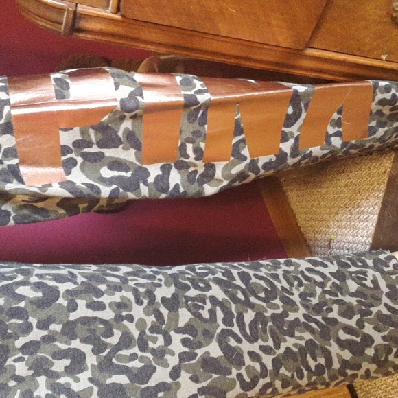 Victoria's Secret Pink Camouflage/Rose Gold lounge suit. - Picture 3 of 16